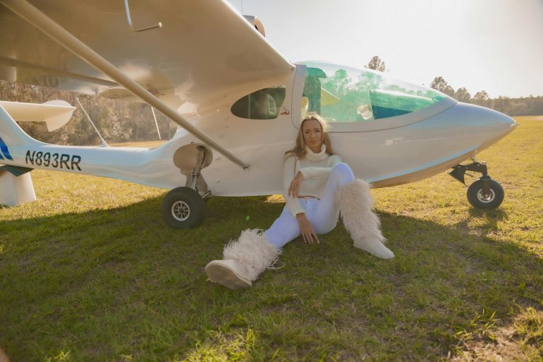 Spotlight on Actors: Biographies of the Stars